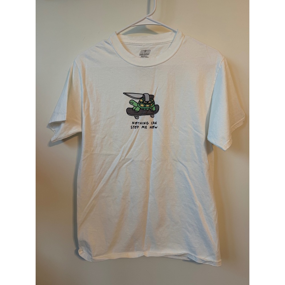 A-Lab White Graphic Tee Turtle Skateboard Knife Nothing Can Stop Me Now Small